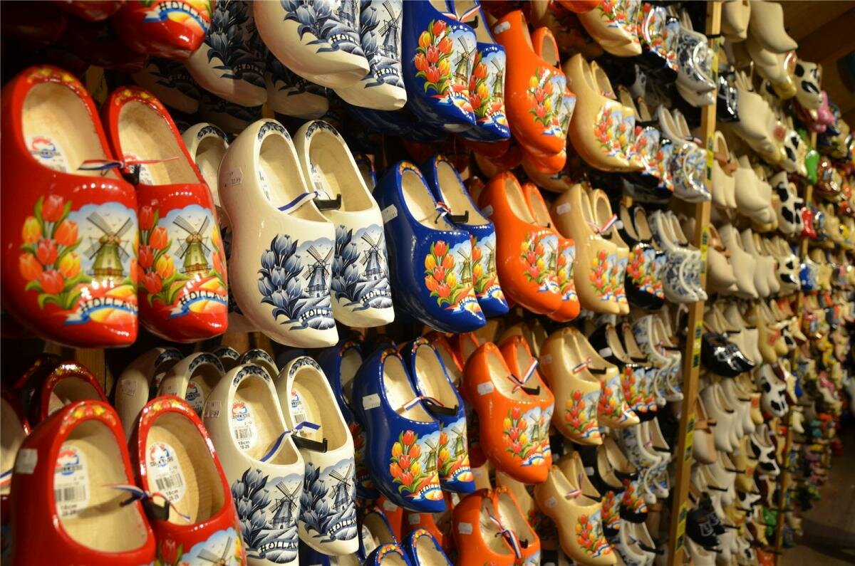 Деревянные сабо – символ Голландии