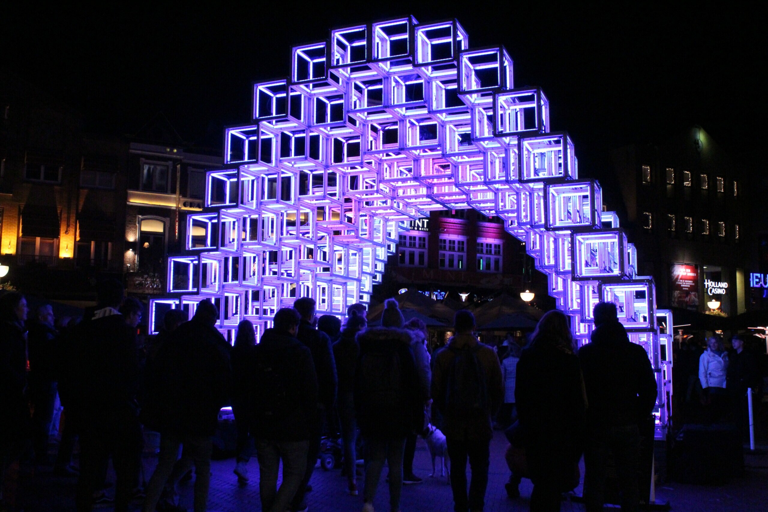 Эйндховен – город света и инноваций